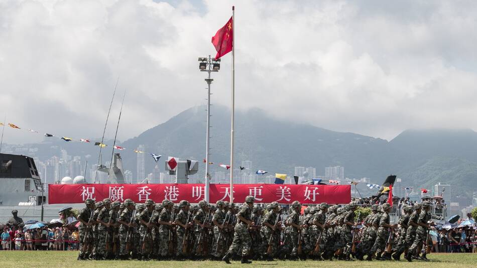 石崗軍營標語，歷史傳承與現(xiàn)代價值的體現(xiàn)，石崗軍營標語，歷史傳承與現(xiàn)代價值的交融展現(xiàn)