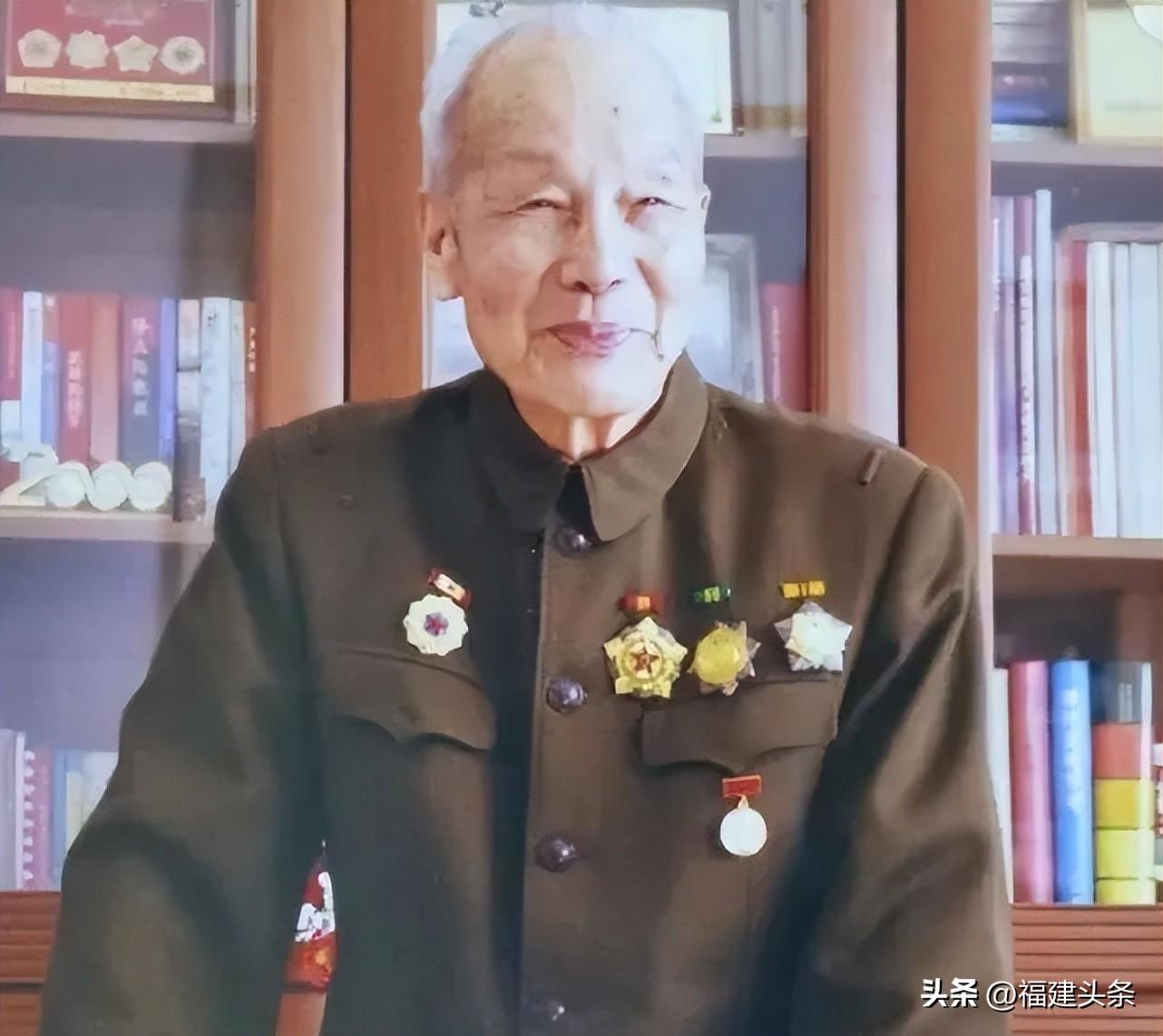 現(xiàn)役福建籍少將，榮耀與擔(dān)當(dāng)，現(xiàn)役福建籍少將，榮耀與擔(dān)當(dāng)?shù)碾p重奏