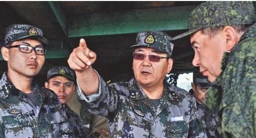 集團(tuán)軍最高長官，職責(zé)、角色與影響力，集團(tuán)軍最高長官，職責(zé)、角色與深遠(yuǎn)影響力