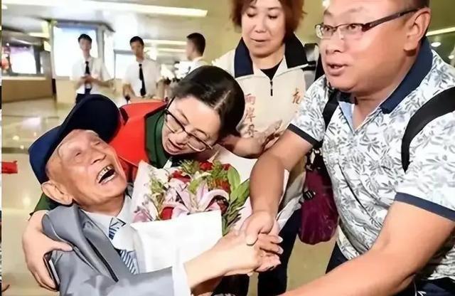第一批臺灣返大陸探親，歷史與情感的交匯點(diǎn)，第一批臺灣返大陸探親，歷史與情感的交匯時刻